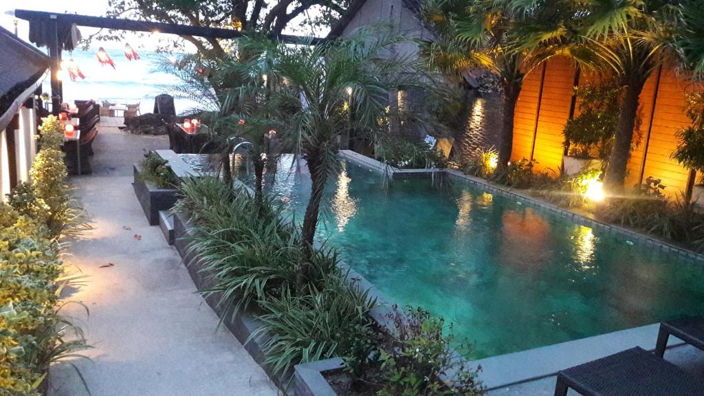 15 Palms Beach Resort photo 3