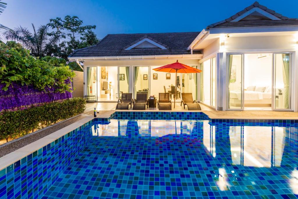 3 Bedroom Exclusive Private Pool Villa Smooth as Silk