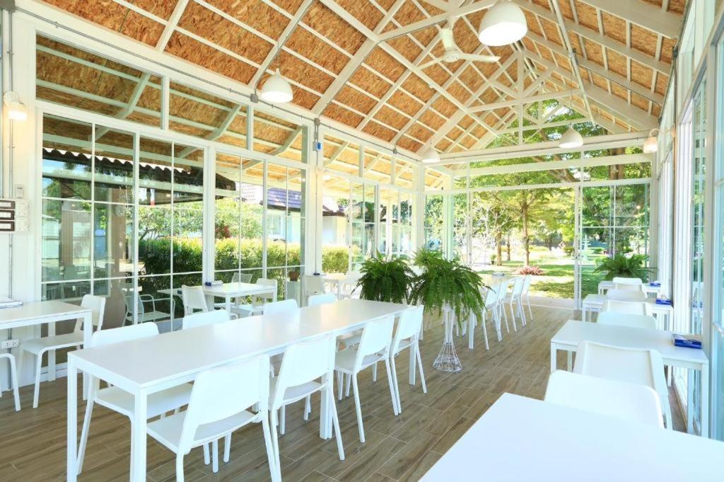 Amarin Resort photo 2