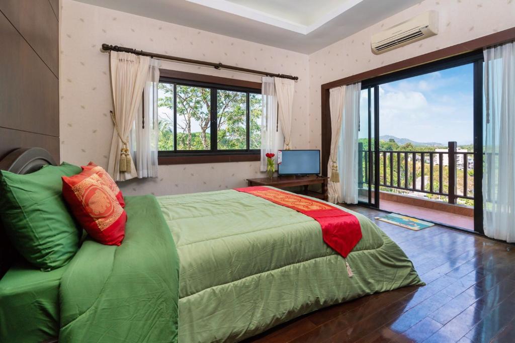 Angel Pool Villa Phuket - Indoor Warm Pool - Free Airport Pick-Up photo 2