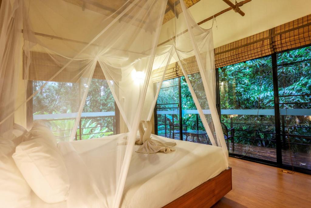 Anurak Community Lodge photo 2