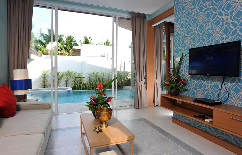 Apsara Beachfront Resort & Villa photo 5