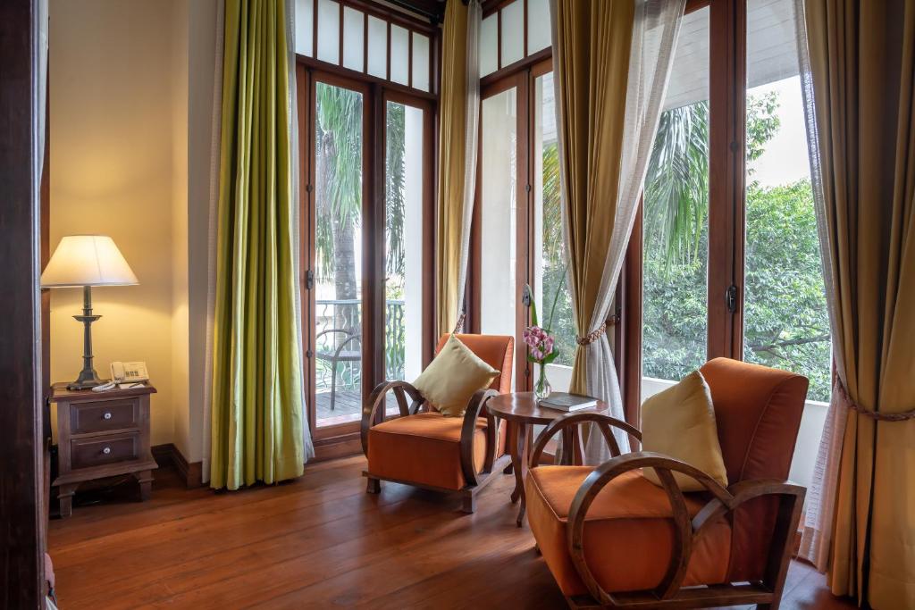 Ariyasom Villa photo 3