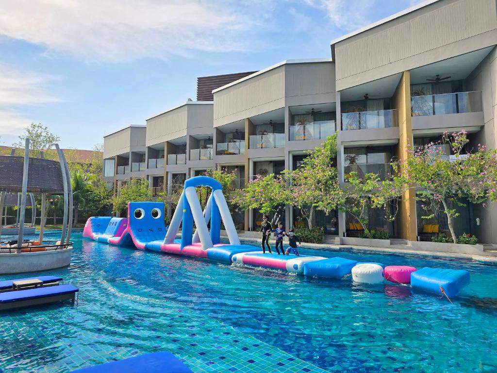 Avani+ Hua Hin Resort photo 3