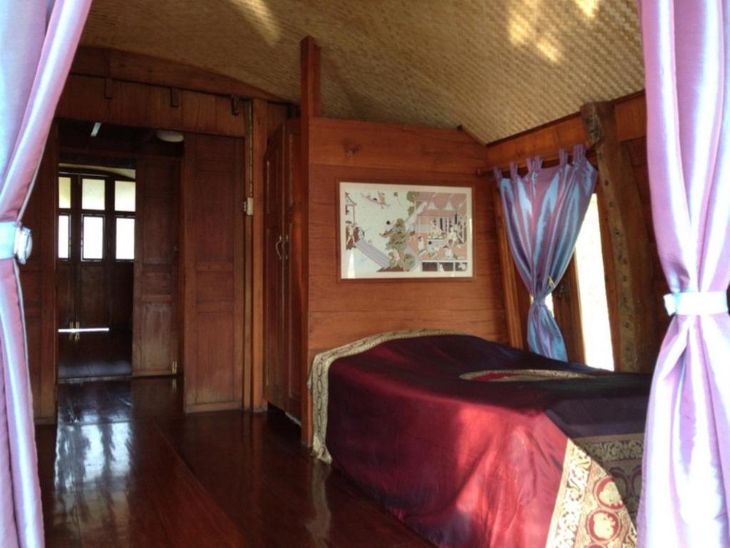 Ayothaya Riverside House photo 2
