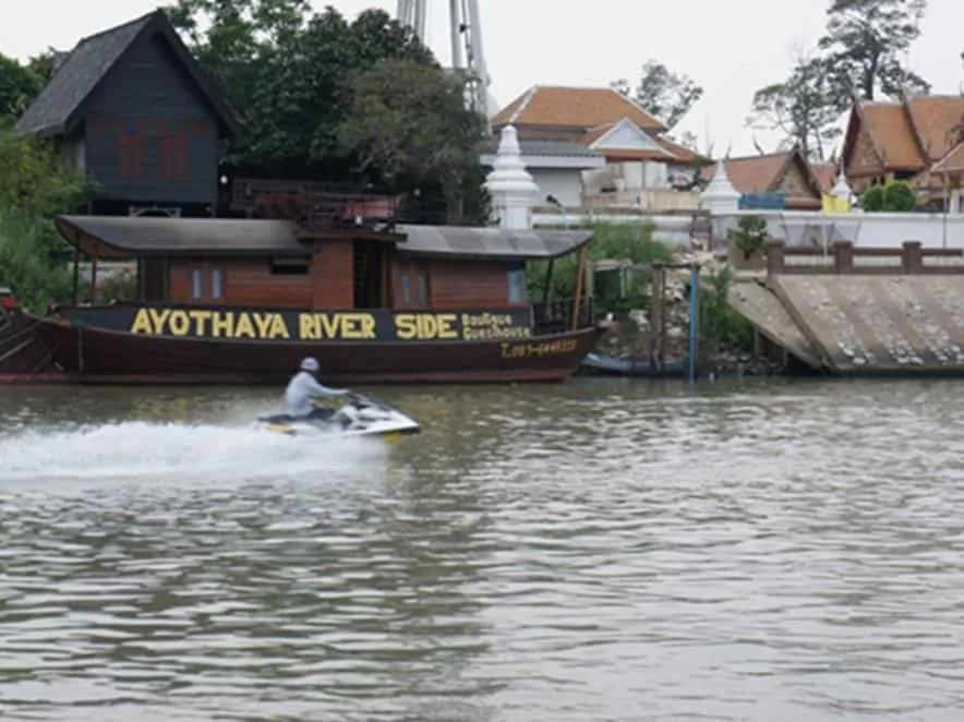 Ayothaya Riverside House