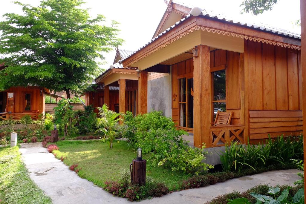 Baan Aew Pai photo 4