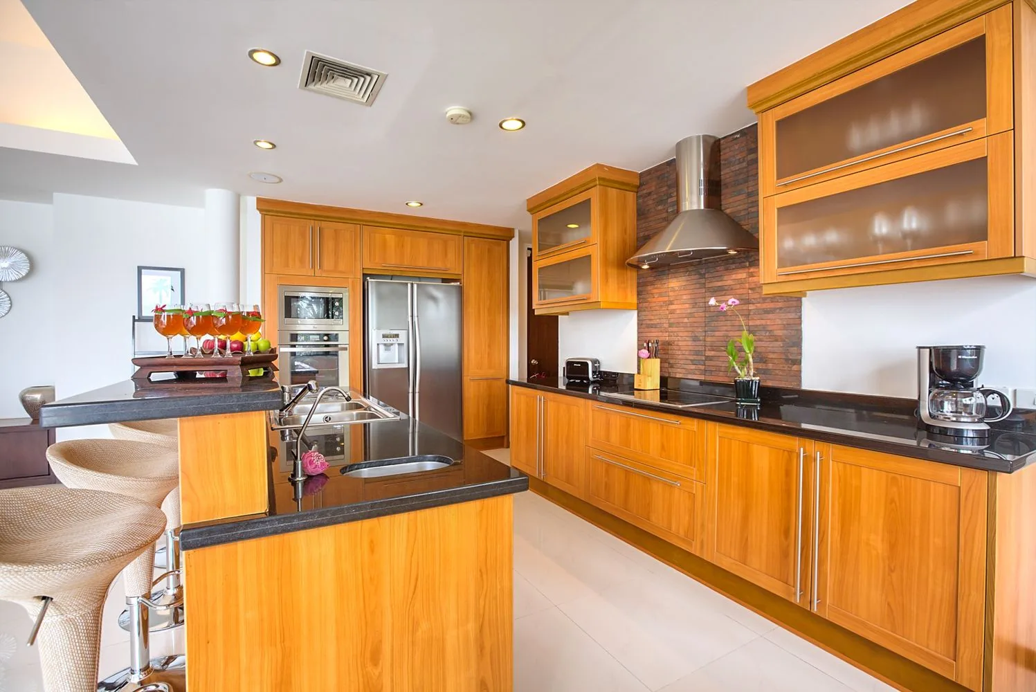 Baan Benjamart photo 3