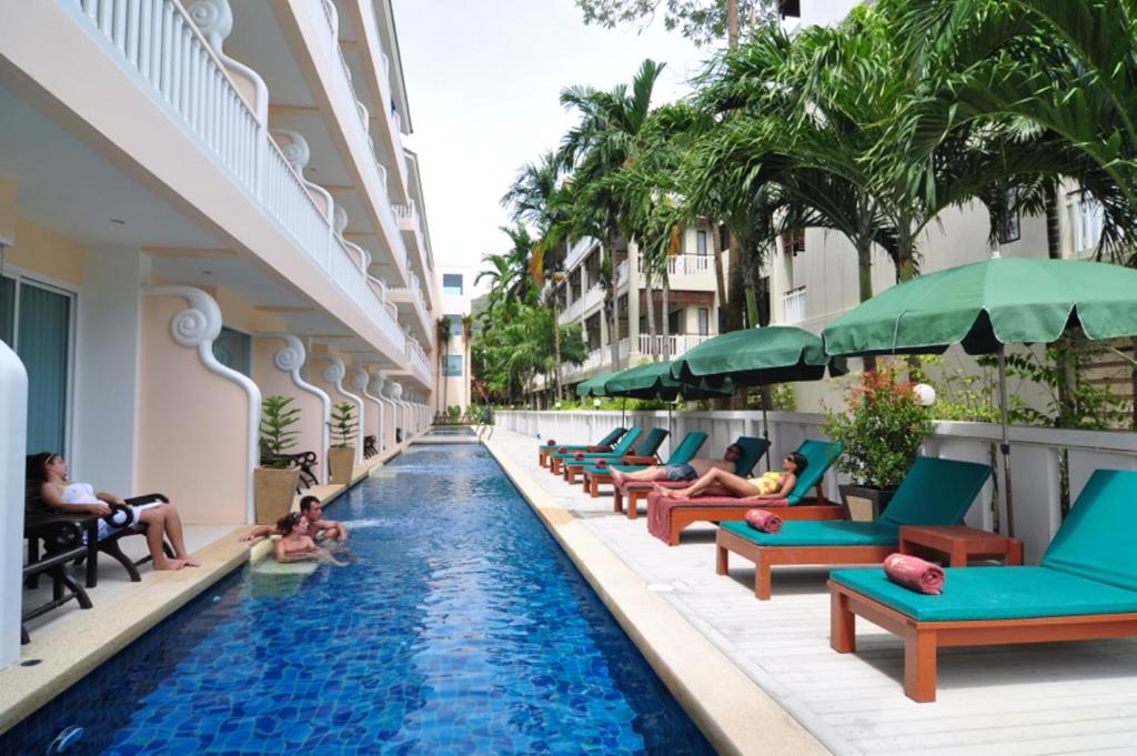 Baan Karonburi Resort photo 5