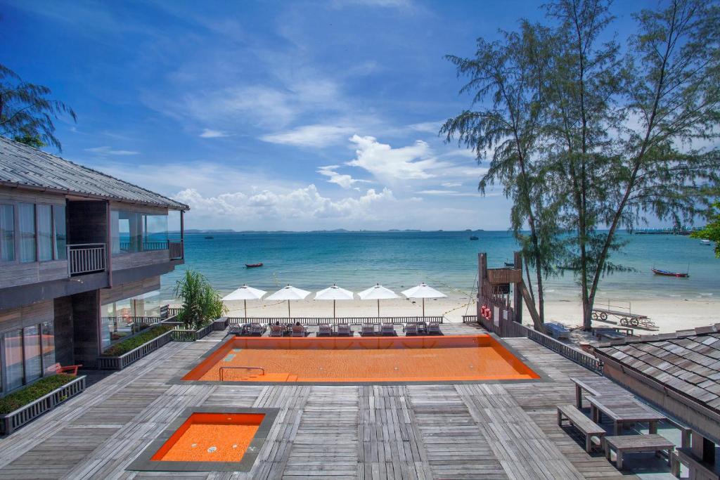 Baan Ploy Sea photo 1