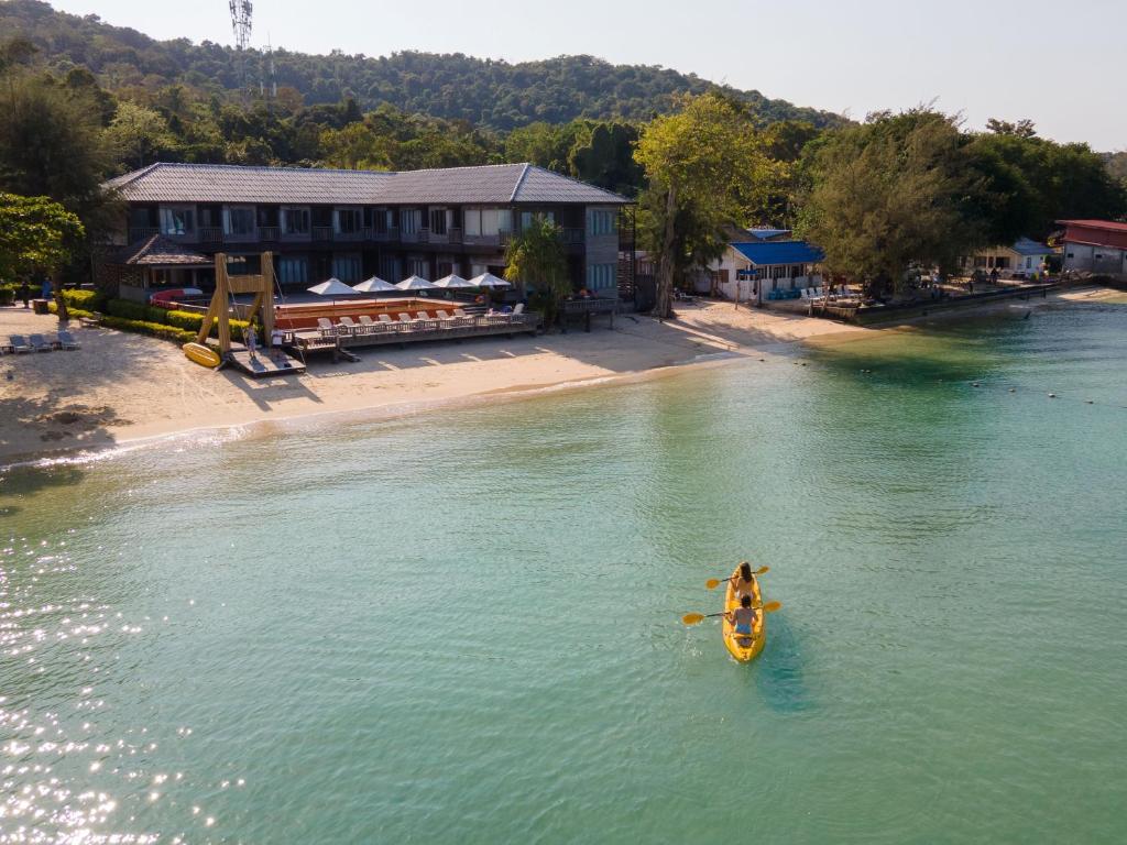 Baan Ploy Sea photo 3
