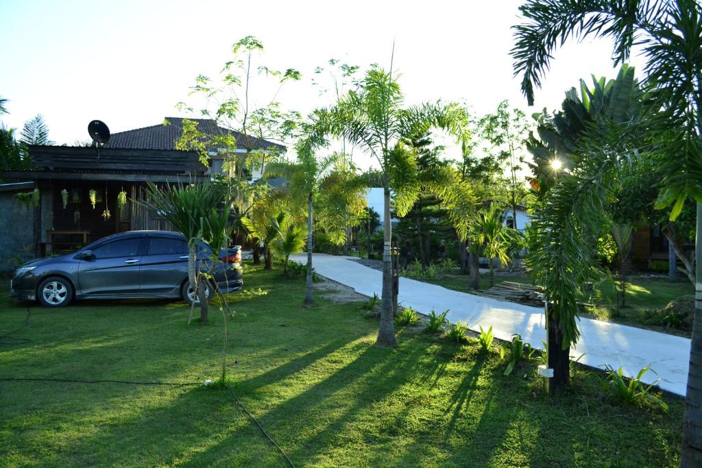 Baan Suan La Moon