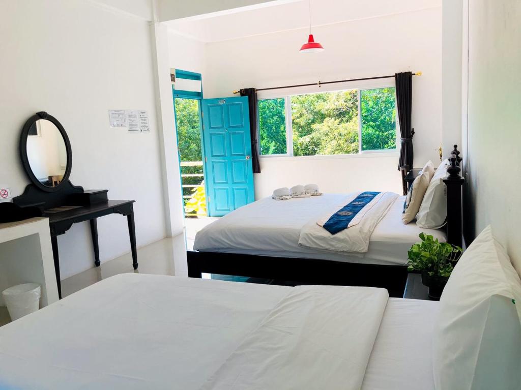 Baanlugchange Hotel photo 3