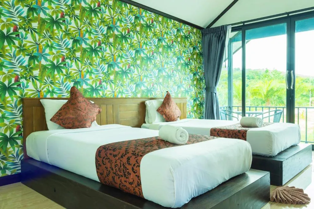 Baannai Lake View Resort