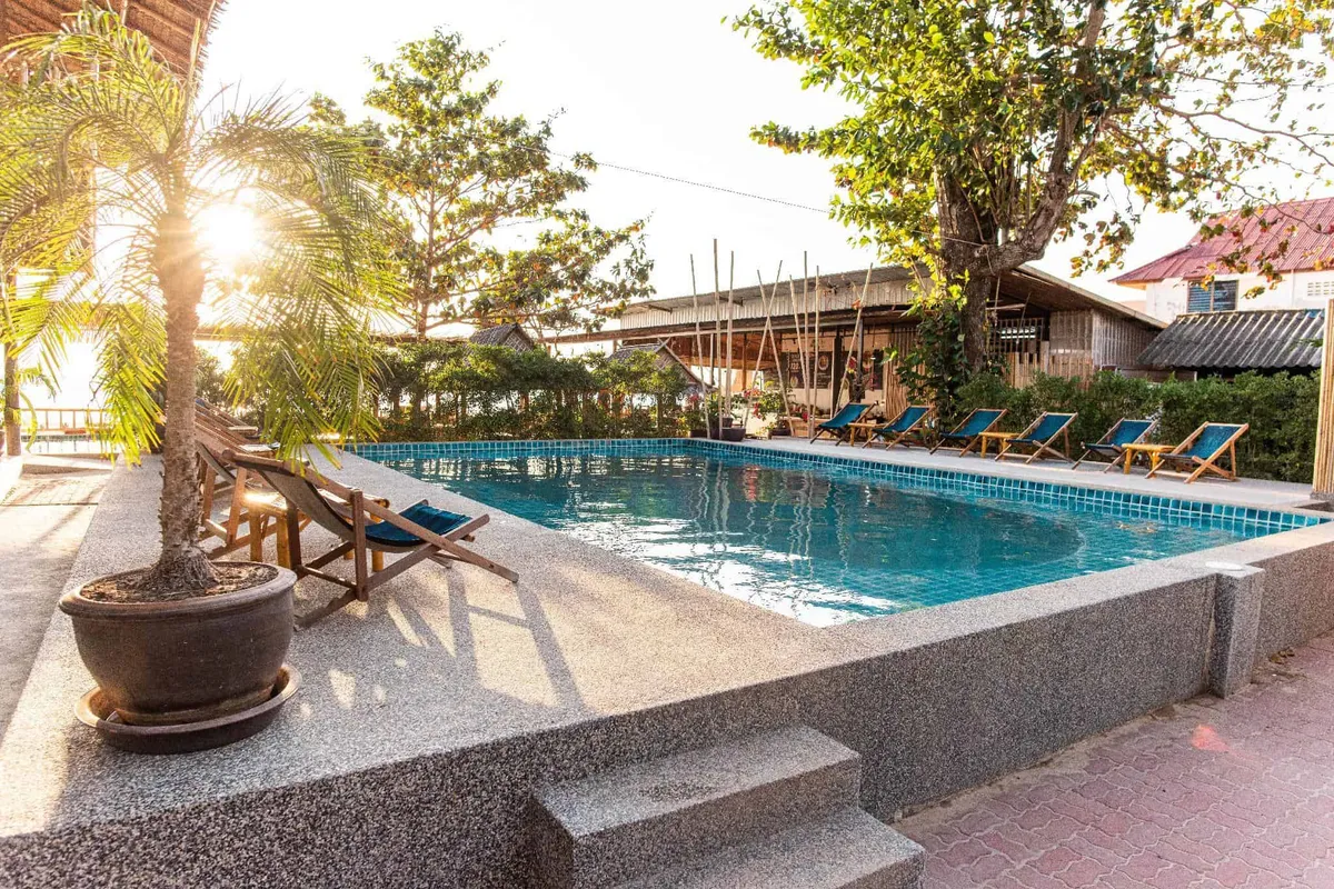 Bambie Boutique Home & Resort at Lanta