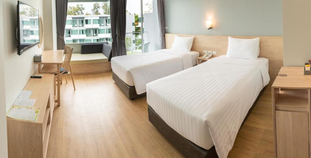 Bay Window @ Sea Hotel photo 2