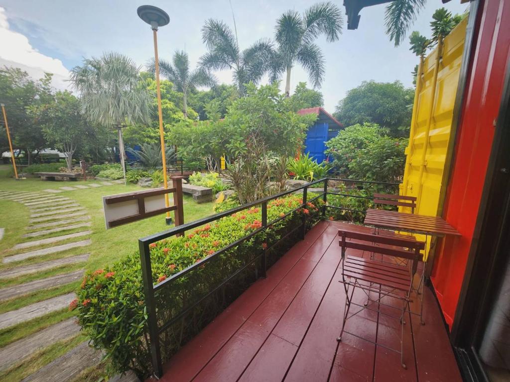 Beach Box at Pran