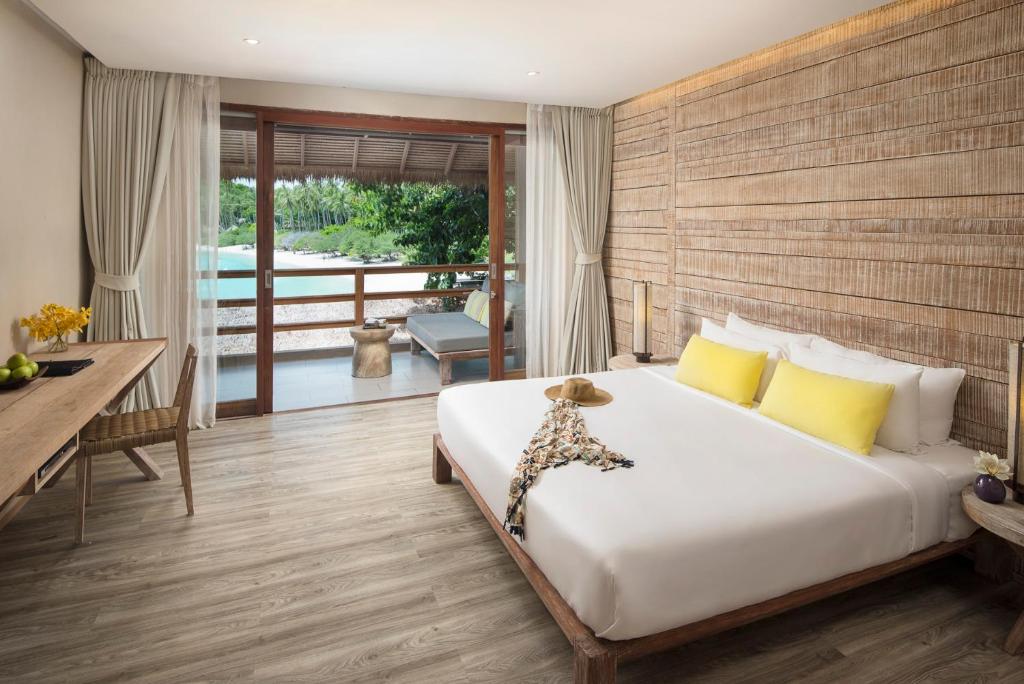 Beach Club by Haadtien photo 2