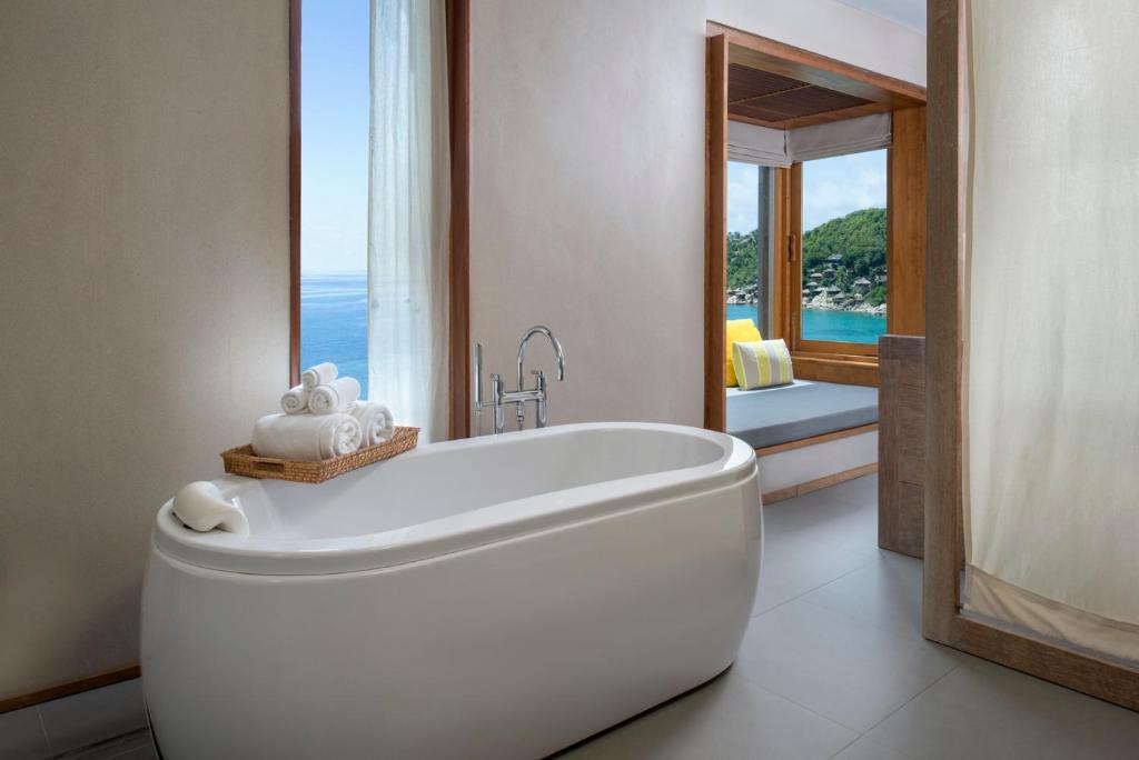 Beach Club by Haadtien photo 3