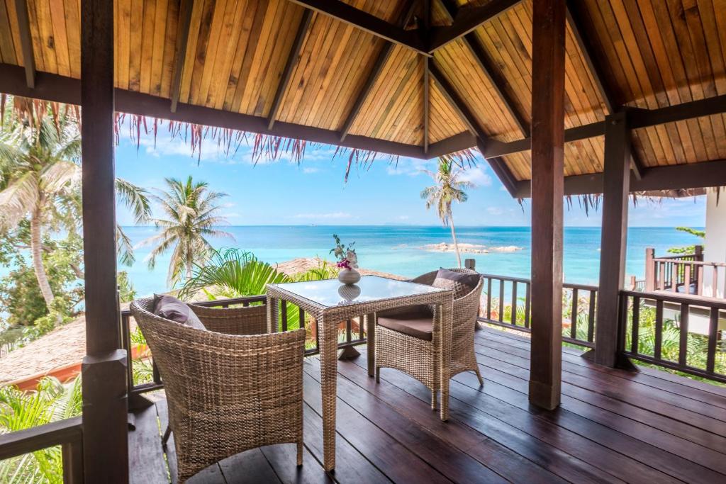 Beyond the Blue Horizon Boutique Bungalows photo 2