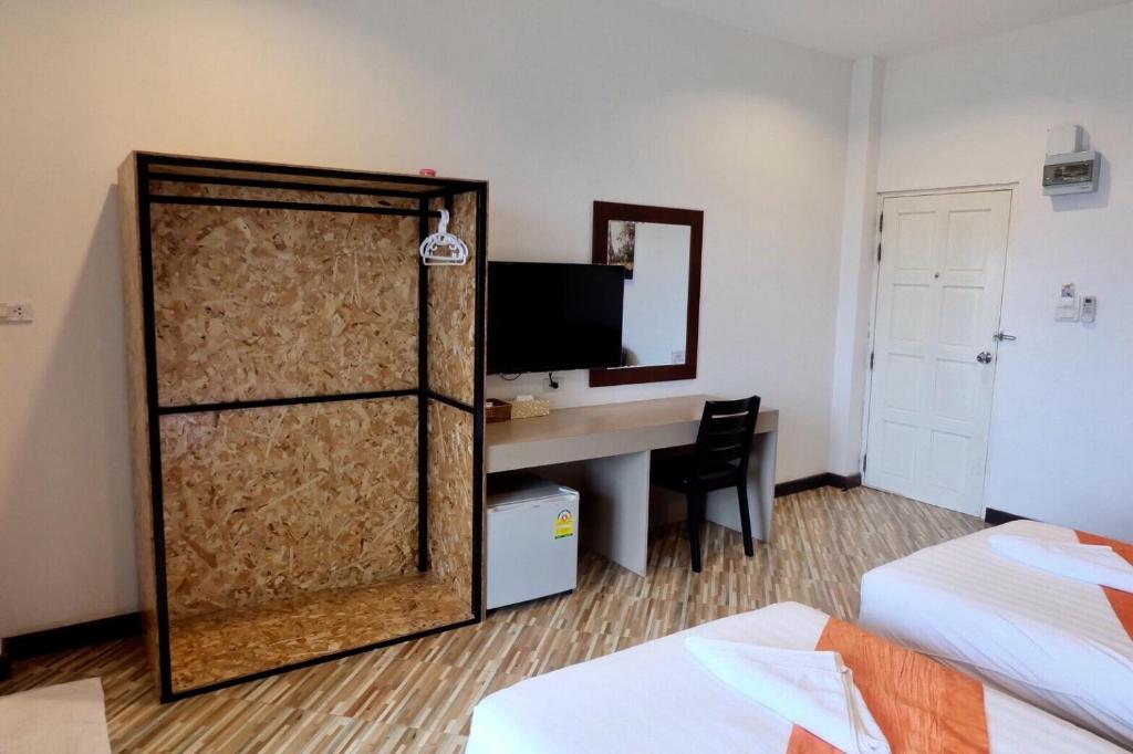 BK Place Hotel photo 5