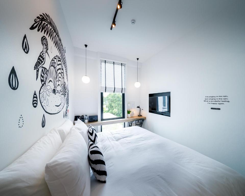 Blu Monkey Hub & Hotel Ranong photo 2
