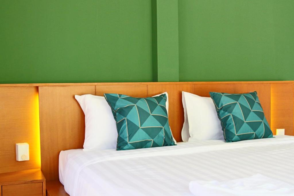 Blue Palm Kata Resort photo 2