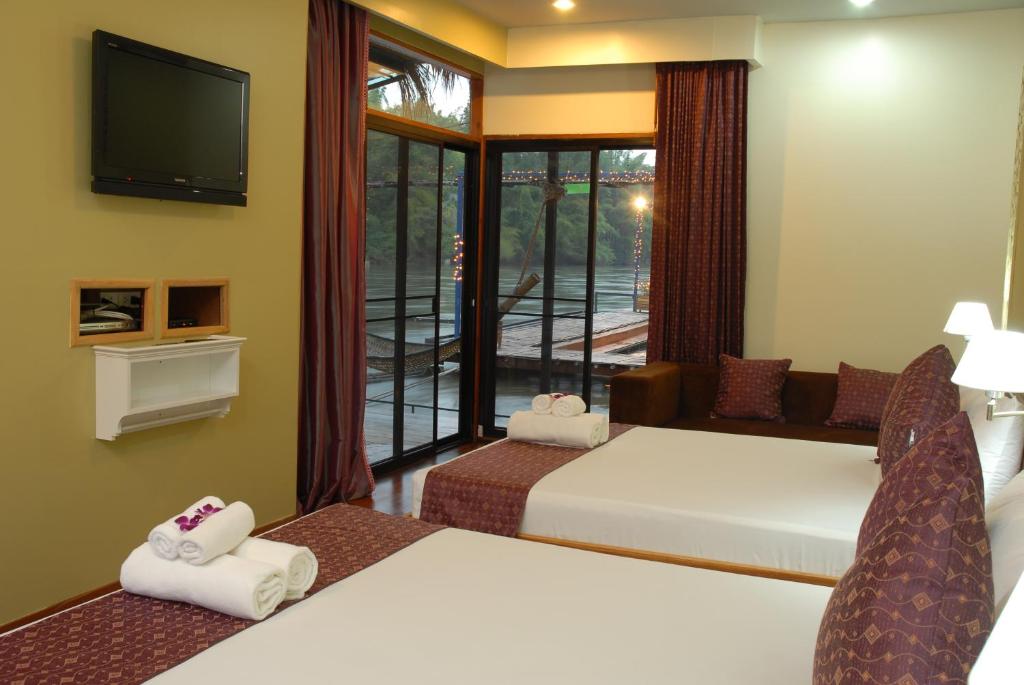 Boutique Raft Resort River Kwai photo 5