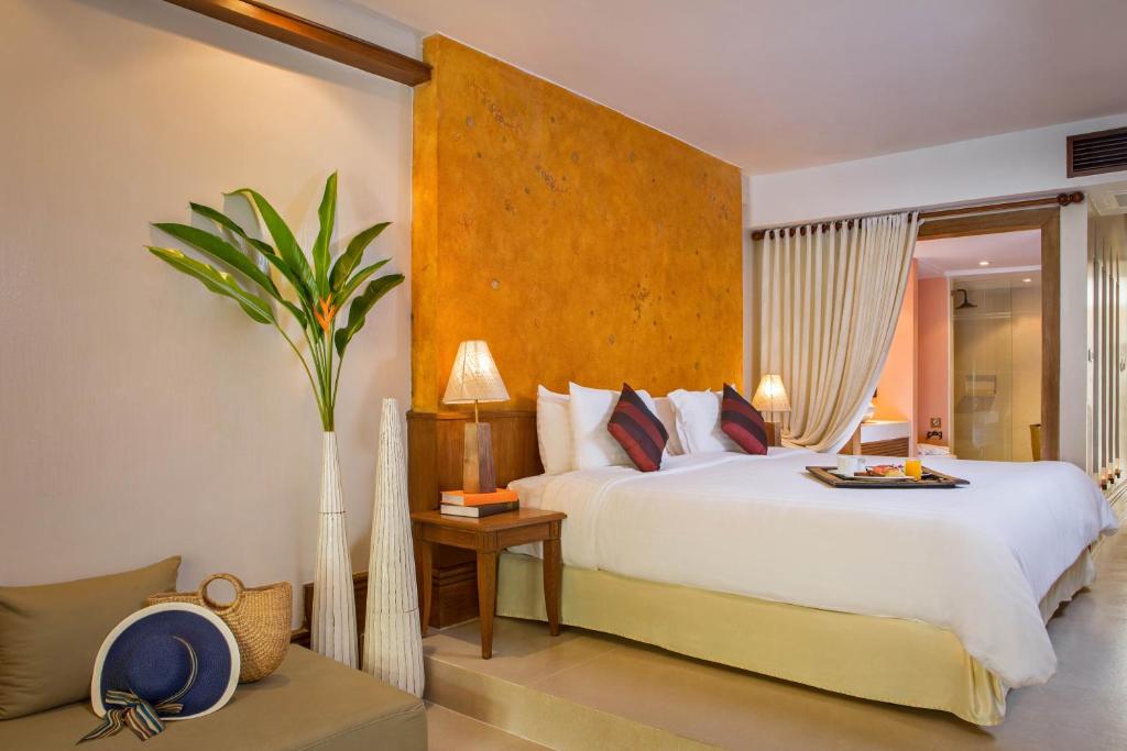 Burasari Phuket Resort & Spa photo 2