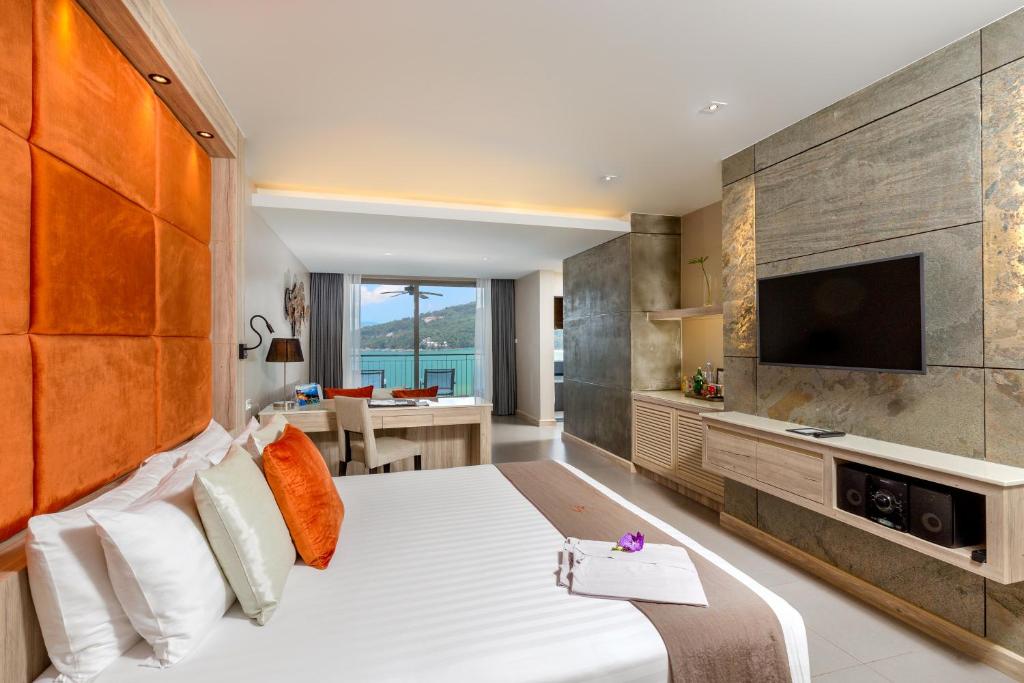 Cape Sienna Phuket Gourmet Hotel & Villas - SHA Extra Plus photo 3