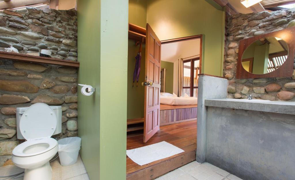 Captain Hook Resort photo 3