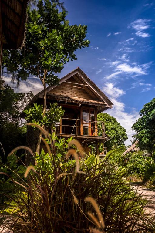 Castaway Resort Koh Lipe photo 5