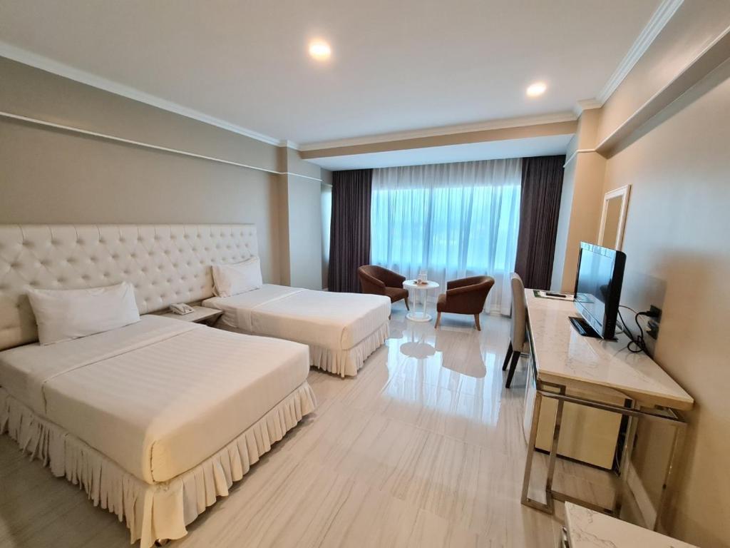 Chaisaeng Palace Hotel photo 3