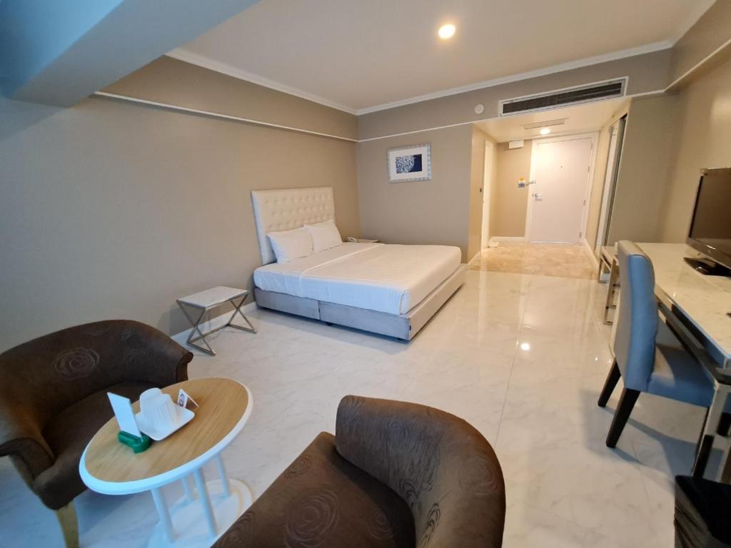 Chaisaeng Palace Hotel photo 4