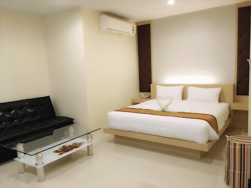 Chansuda Lake View Hotel