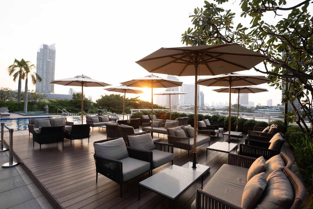 Chatrium Hotel Riverside Bangkok photo 4