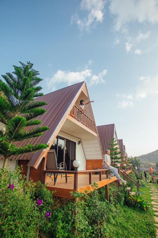 Chenfong Rakthai Resort
