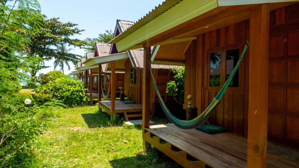 Colorful Hut photo 3