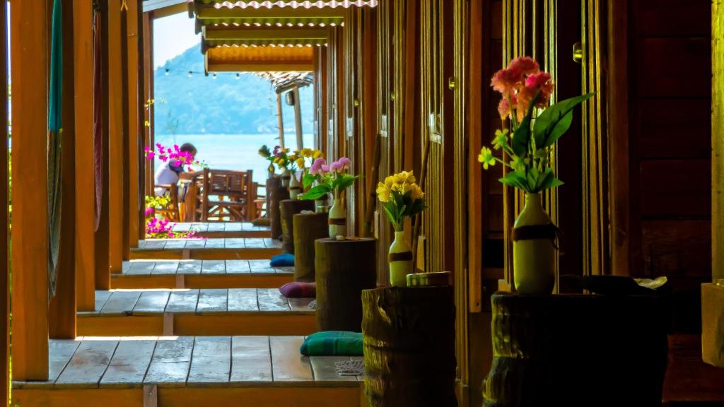 Colorful Hut photo 4