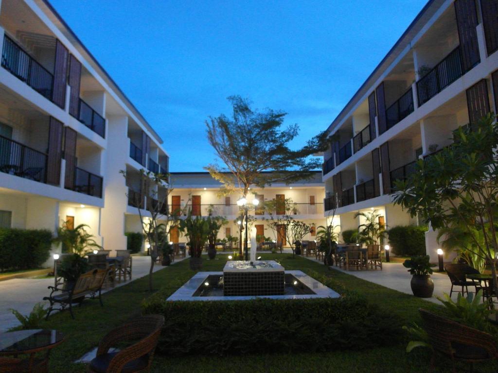 Crystal Lamai Hotel photo 5