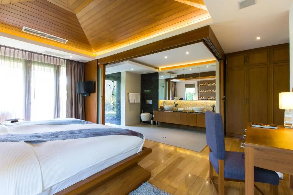 Dasiri Lakefront Villa photo 2
