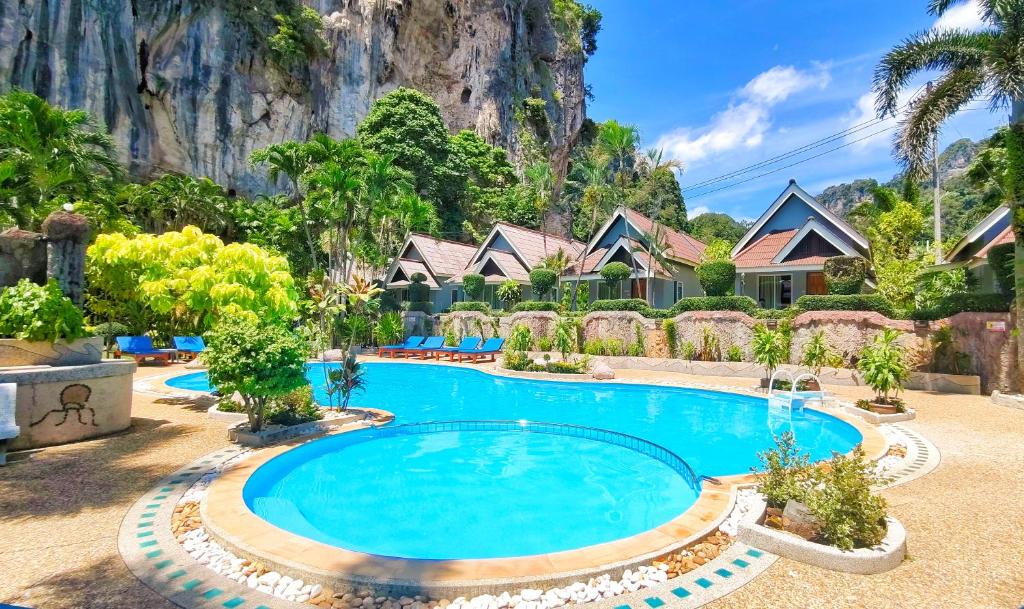 Diamond Cave Resort