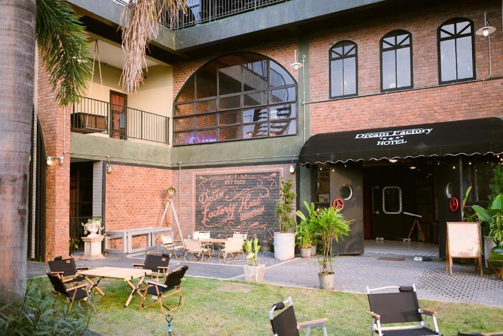 Dream Factory Hotel photo 4