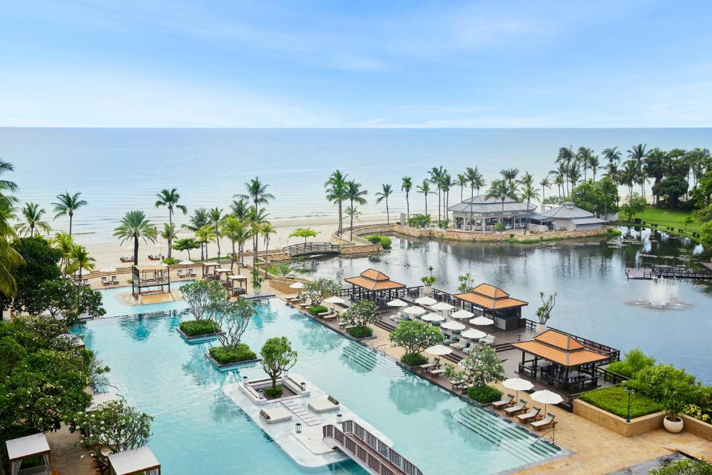 Dusit Thani Hua Hin photo 2