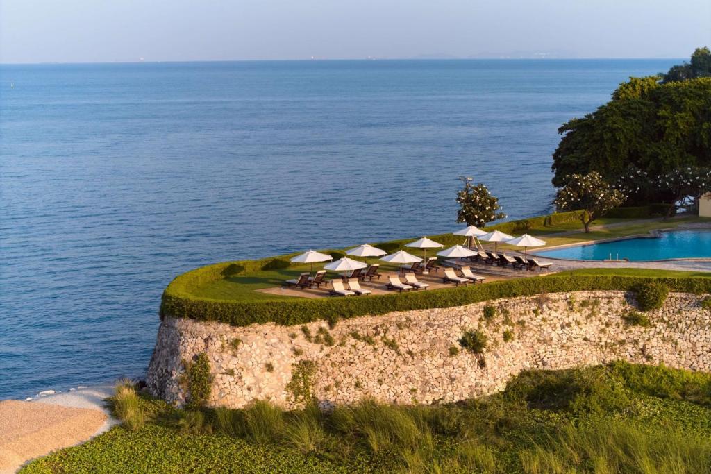 Dusit Thani Pattaya photo 1