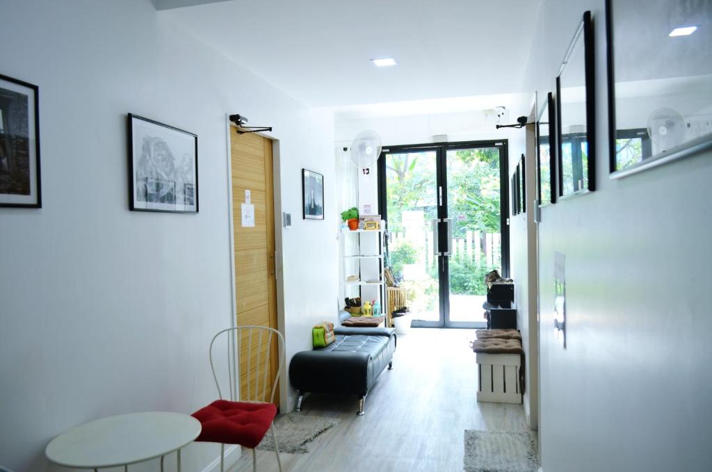 Early Bird Hostel Ayutthaya photo 4