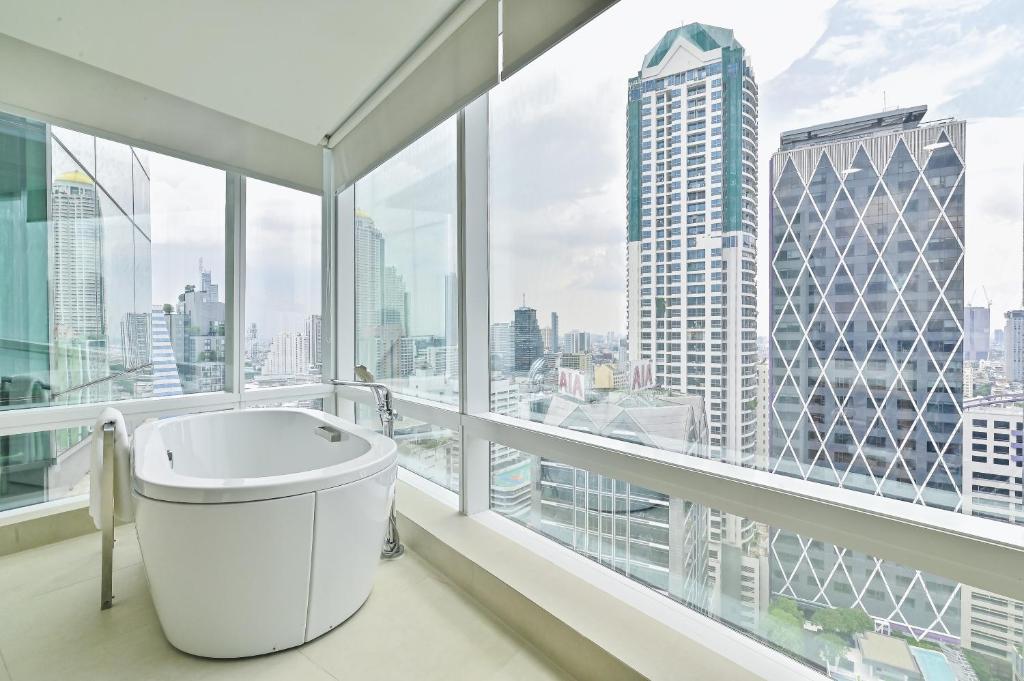 Eastin Grand Hotel Sathorn photo 4