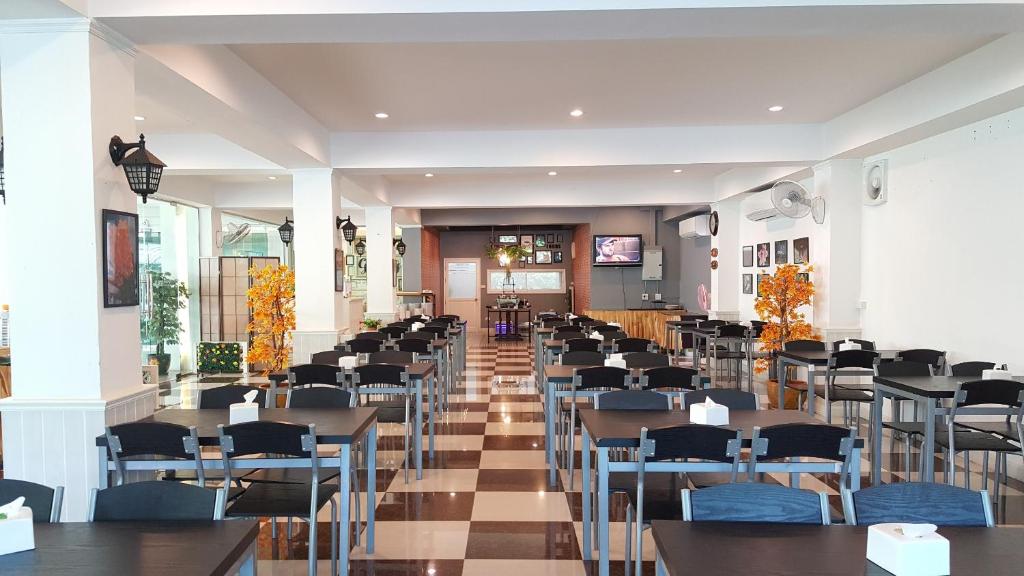 Gallery Lake View Hotel photo 3