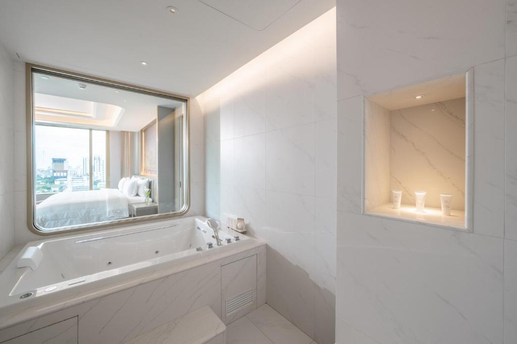 Grande Centre Point Prestige Bangkok photo 4