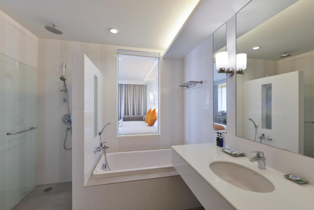 Hisea Huahin Hotel photo 3